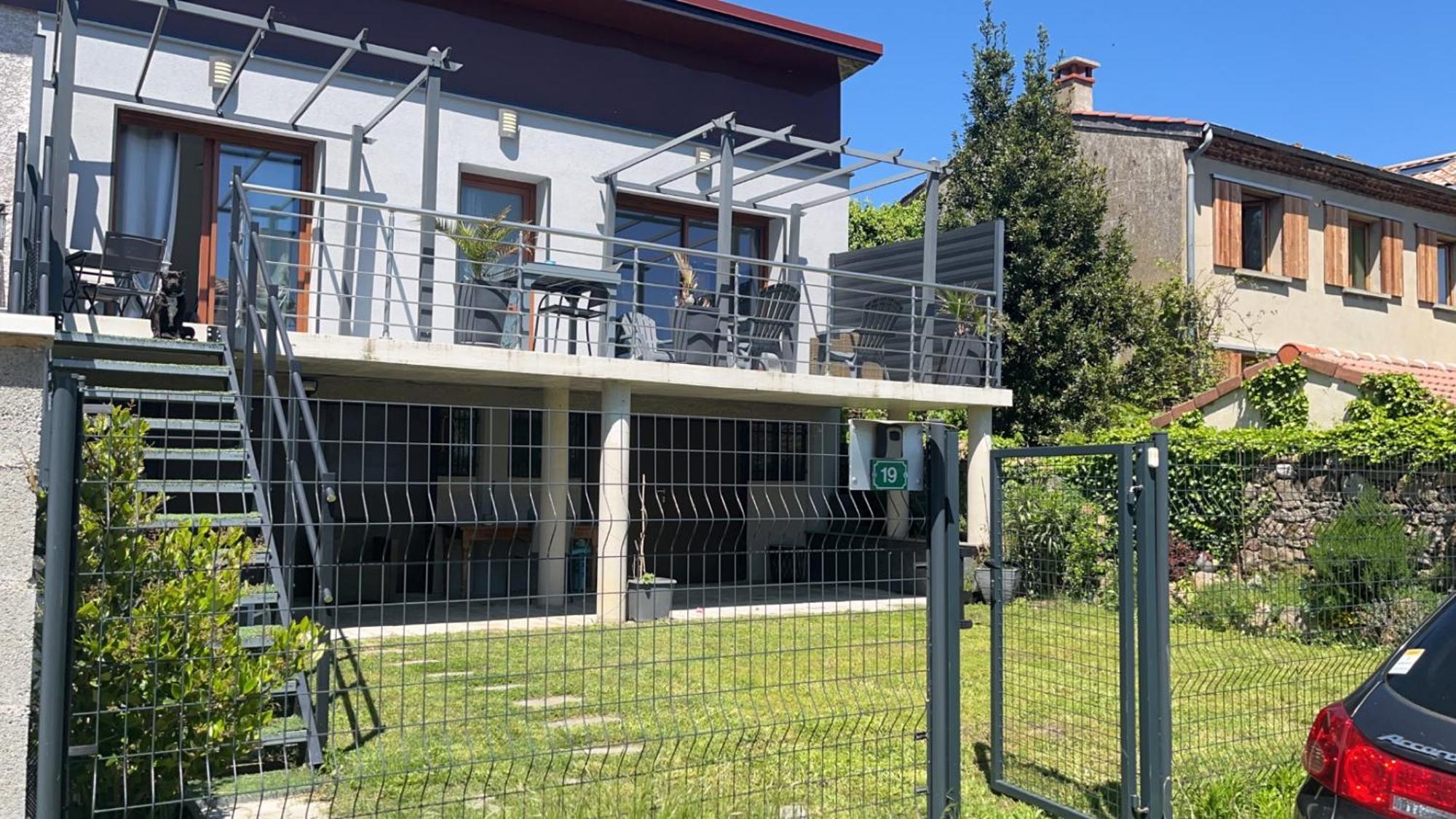 La Maison Du Pilat Veranne Bagian luar foto